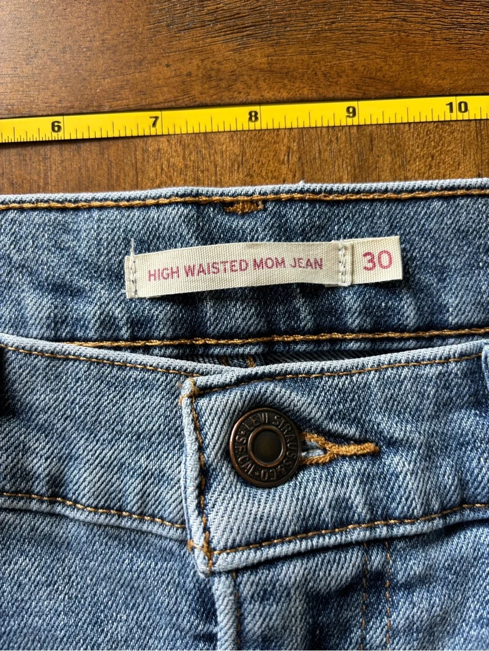 Levi's High Waisted Mom Jean